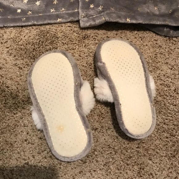 PB Teen slippers and robe set - Picture 5 of 6